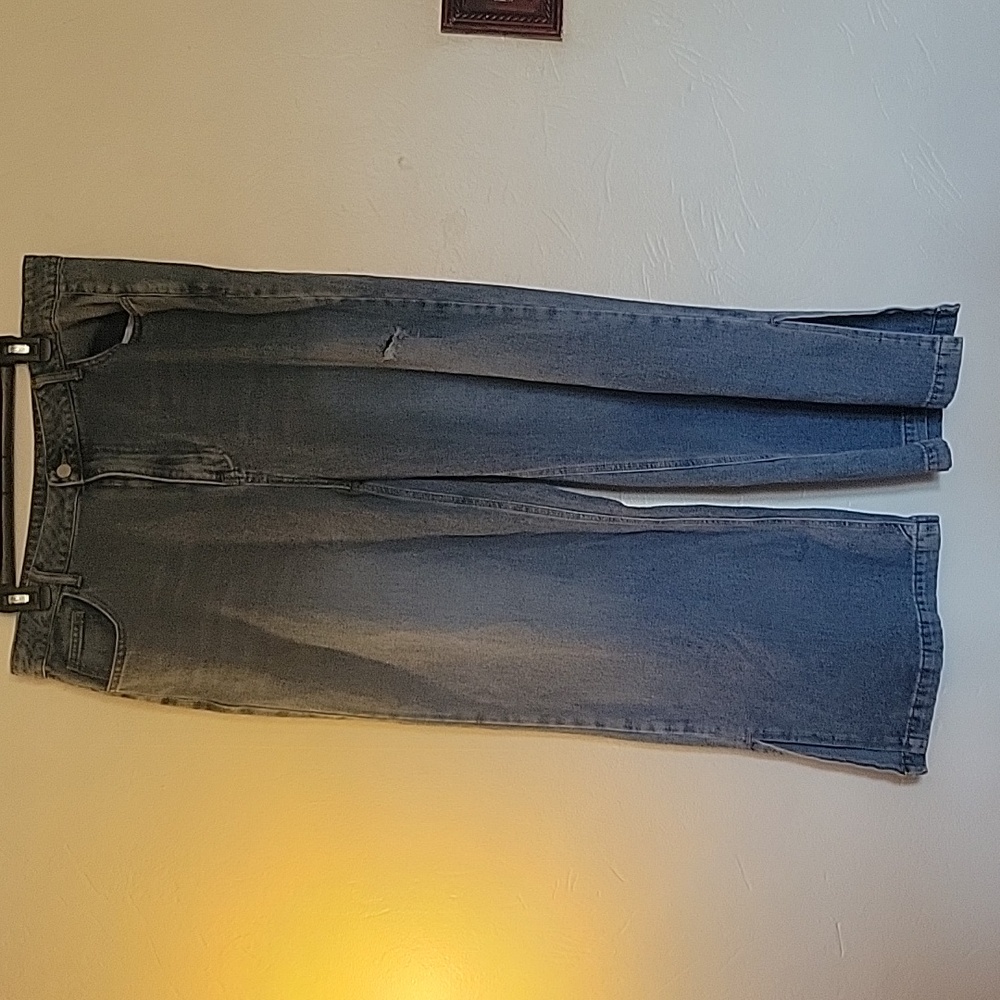Wide leg jeans